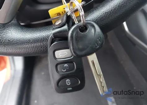 2014 Hyundai Veloster Base W/Black из США, поврежденный, VIN KMHTC6AD1EU183476